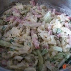 Салат с колбасой » Рецепты блюд с пошаговыми фото. Кулинарные рецепты — Vpuzo.com