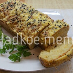 Закусочный сырный кекс