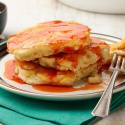 Панкейки с макаронами и сыром