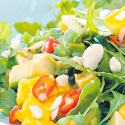 Салаты из курицы и грибов – рецепты на каждый день и праздник