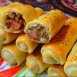 Трубочки с сосиской и гречкой