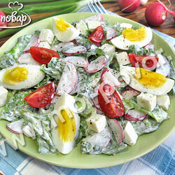 Салат с редисом, помидорами и брынзой - кулинарный рецепт.