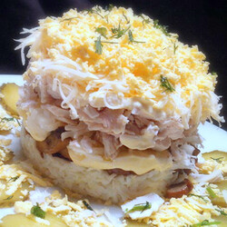 Как приготовить салаты с куриной грудкой и шампиньонами: фото и рецепты вкусных блюд