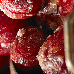 Блюда со сливами