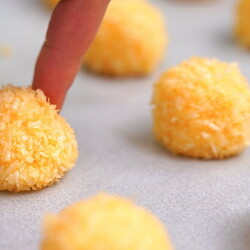 Понадобится 3 ингредиента и 5 минут вашего времени: хрустящее снаружи и мягкое внутри домашнее печенье (ВИДЕО)