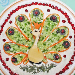 Салат Жар-птица опятами и курицей