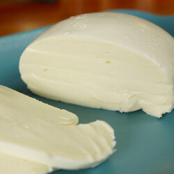 Домашняя моцарелла