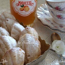 Апельсиновые мадлены. Ингредиенты: сливочное масло, яйца куриные, апельсины