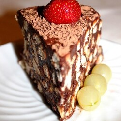 Шоколадный торт без выпечки