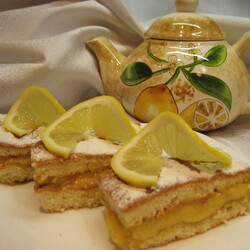 Пирожные лимонные