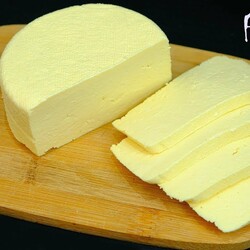 Перестаньте покупать сыр в магазине. Приготовьте сами – всего 3 ингредиента и 10 минут вашего времени