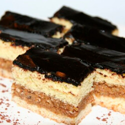 Изысканный десерт для всей семьи: пирожное “Берлини”