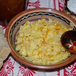 Каша пшенная с квашеной капустой