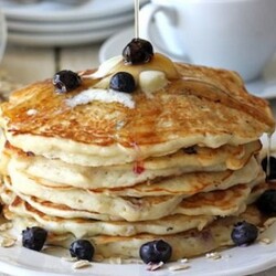 Овсяные оладьи из хлопьев, муки и отрубей - рецепты с яблоками или бананом