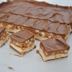 Торт "Сникерс"