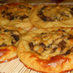 Ватрушки с грибами – изумительно вкусная и простая выпечка