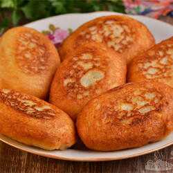 Ленивые пирожки с грибами и сыром на сковороде - Совет да Еда