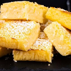 Лакомство к чаю за 5 минут на каждый день и на праздник: ароматные лимонные пирожные с благородным вкусом