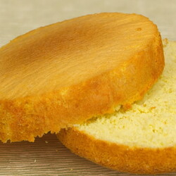 Бисквит для тортов, который всегда поднимается и никогда не опадает: идеальные пропорции для форм разного диаметра. Готовим без разделения яиц (ВИДЕО)