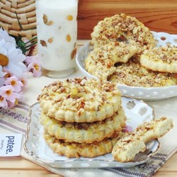 Песочные кольца с орехами