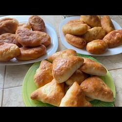 Вкуснейшие пирожки из заварного теста. Пирожки жареные и в духовке вкусные, легкие, воздушные.