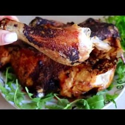 Супер вкусная курица с изумительной корочкой, пальчики оближешь.
