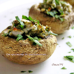 Шампиньоны с луком и чесноком