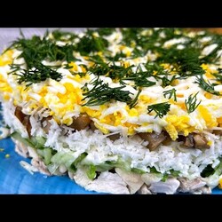 Салат,от которого не могу отказаться (уж очень вкусный),готовлю на все праздники. Салат "Бархатный"