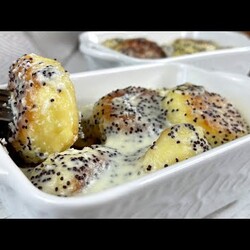 Их можно "есть губами", как говорится: сырники "Заливные" настолько нежные, что просто "тают во рту"