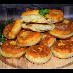 СЛОИСТЫЕ ПИРОЖКИ В ДУХОВКЕ":САЛАТ  ШОКОЛАДНЫЙ КЕКС":  ПИРОЖКИ": ГРИБЫ В СОЕВОМ СОУСЕ