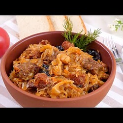 Бигус (Бигос) из капусты с мясом - аппетитное горячее блюдо польской кухни!