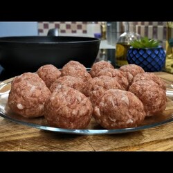 ТАКОГО вкусного блюда из ФАРША давно не ели! Рецепт в белом соусе, пальчики оближешь!