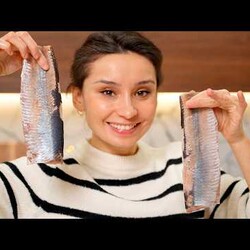 Как почистить и разделать селедку на филе БЫСТРО и БЕЗ КОСТЕЙ!