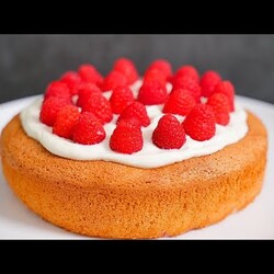 малиновая шарлотка