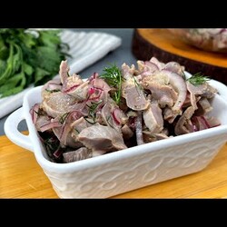 Закуска "Простецкая",заморочек и продуктов минимум,"здоровский" Рецепт! Куриные желудки маринованные