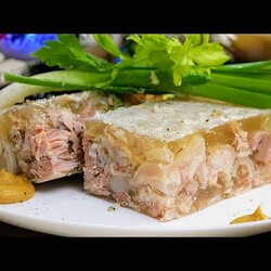 Как ПРАВИЛЬНО приготовить ХОЛОДЕЦ. Настоящий ХОЛОДЕЦ, цыганка готовит.