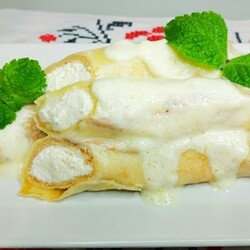 НЕЖНЕЙШИЕ  БЛИНЫ с ТВОРОГОМ под ВКУСНЕЙШИМ  СОУСОМ !!!