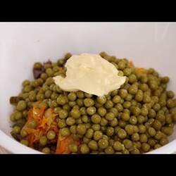 Обалденный БЮДЖЕТНЫЙ САЛАТ! Сразу 3 РЕЦЕПТА из самых простых продуктов!