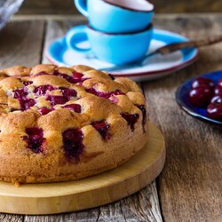 20 простых рецептов заливного пирога с вишней