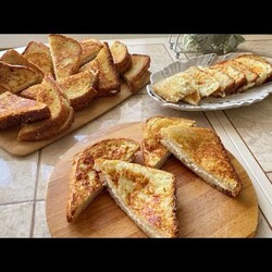Гренки с творогом на завтрак или к чаю, очень быстро и вкусно.