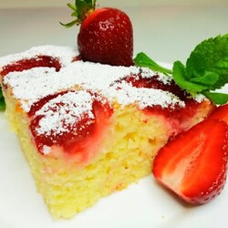 Пирог "КЛУБНИЧНОЕ ОБЛАЧКО".Самый вкусный пирог с клубникой !!!