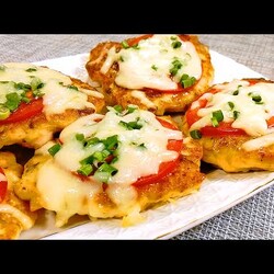 котлеты куриные рубленые с помидор и сыром 2 запеканка