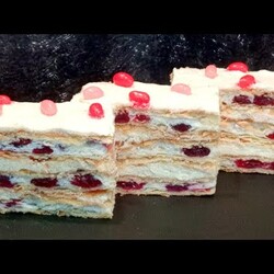 Сама нежность! Торт "НАПОЛЕОН" по новому рецепту, с вишней и заварным кремом ! Просто тает во рту!