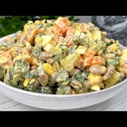 САЛАТ недорогой,а такой ВКУСНЫЙ! Все порезали,смешали и готово! Простой и быстрый РЕЦЕПТ салата