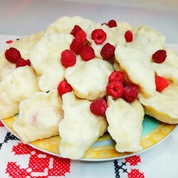 Самые ЛЕТНИЕ вареники с МАЛИНОЙ *От этих вареников НЕ ОТОРВАТЬСЯ*УНИВЕРСАЛЬНОЕ тесто на КЕФИРЕ*