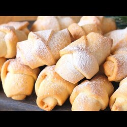 РЕЦЕПТ на Все ВРЕМЕНА! РОГАЛИКИ с БАНТИКОМ с Интересной НАЧИНКОЙ. Без СЛИВОЧНОГО Масла. К чаю.