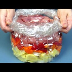 Как же ЭТО ВКУСНО! Просто СКЛАДЫВАЮ все в рукав и в ДУХОВКУ! Рецепт быстрого ужина