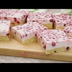 Моя дочь его просто обожает и называет тортом. Вкуснейший пирог "Ягодка"