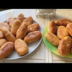 Самое простое и любимое тесто для жареных пирожков без яиц и без дрожжей. Вкусная начинка.