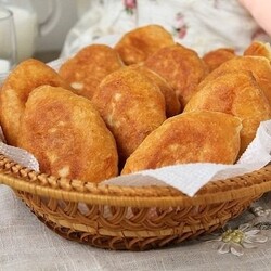 Пирожки на молоке без дрожжей для жареных и в духовке